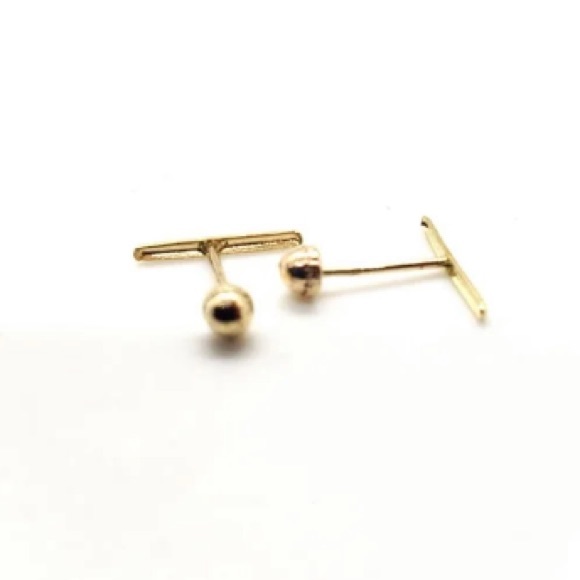 Solid 10k gold bar earrings - Picture 3 of 4